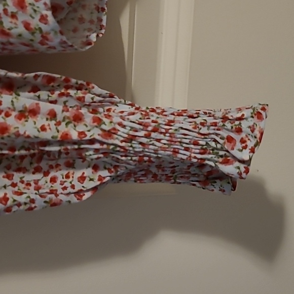 NWOT Zara long sleeve wrap top - Picture 4 of 8